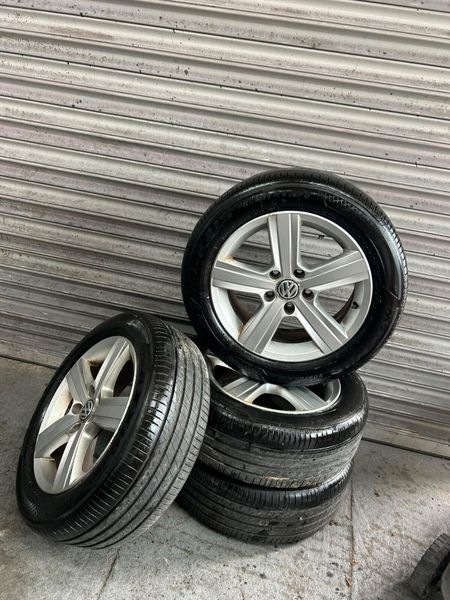 Volkswagen Golf 16” Alloys 395874585