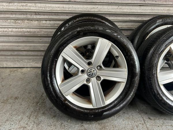 Volkswagen Golf 16” Alloys 395874590