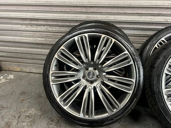 Range Rover Sport 22” Alloys 395874609