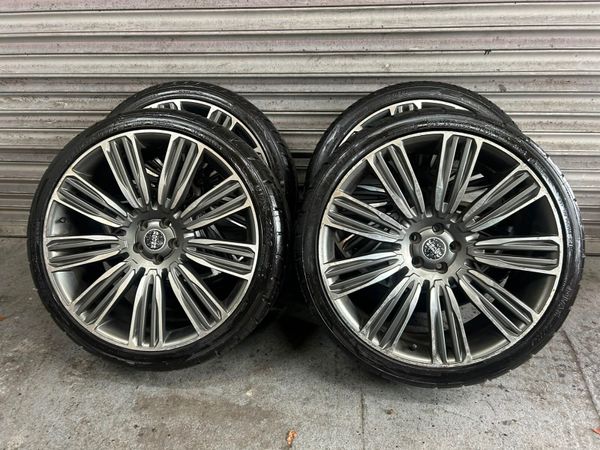 Range Rover Sport 22” Alloys 395874615