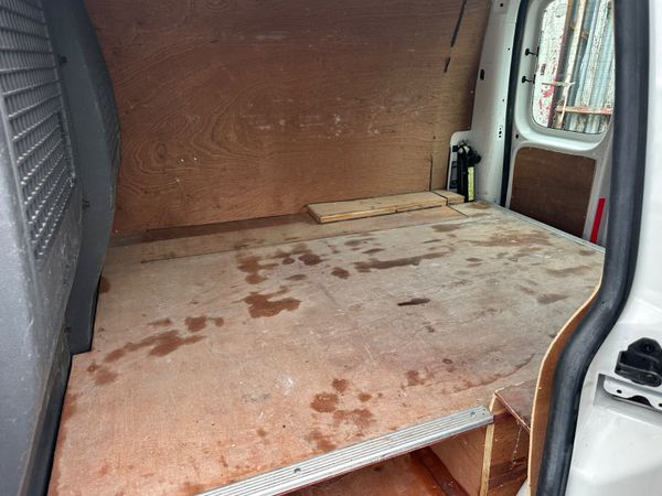 Volkswagen Caddy 1.6 Diesel DOE LOW LMS 395801337