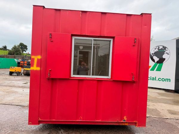 20 x 9 open plan site office....3911 395835946