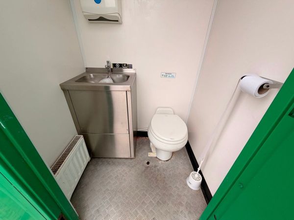 2018 AJC welfare unit site office generator toilet 395836377