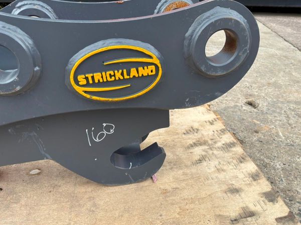 New / unused Strickland quick hitch......50mm pins 395988191