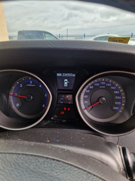 Hyundai 130 (Trade in to clear) 395927127