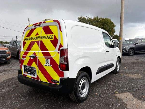 Peugeot Partner 396067904