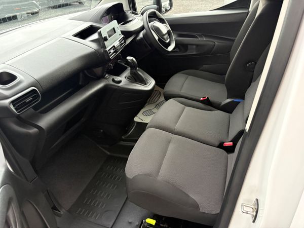 Peugeot Partner 396067918
