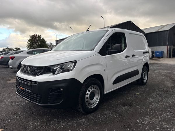 Peugeot Partner 396067927
