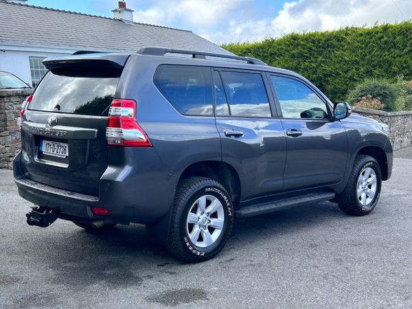 Toyota Land Cruiser 2017 Business Class 396068306