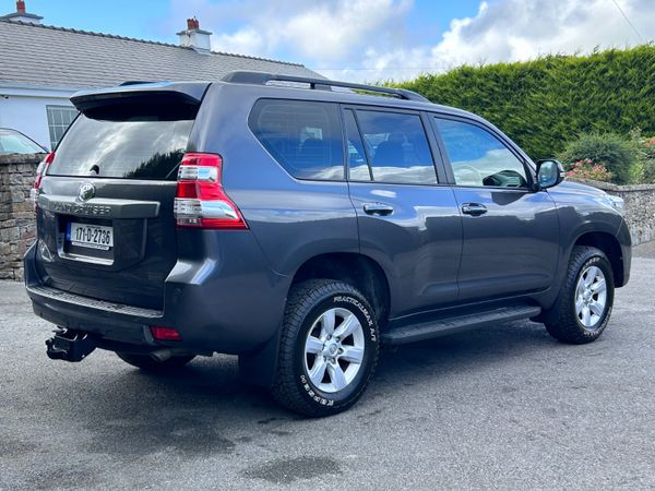 Toyota Land Cruiser 2017 Business Class 396068311