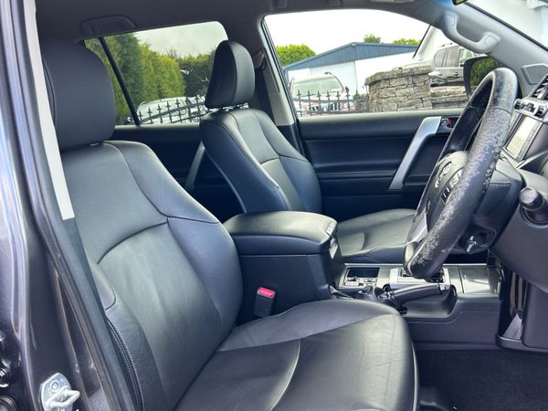 Toyota Land Cruiser 2017 Business Class 396068315