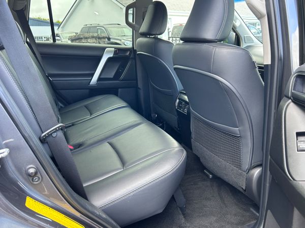 Toyota Land Cruiser 2017 Business Class 396068316