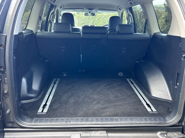 Toyota Land Cruiser 2017 Business Class 396068321