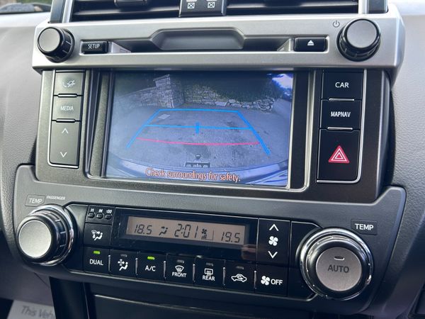 Toyota Land Cruiser 2017 Business Class 396068322