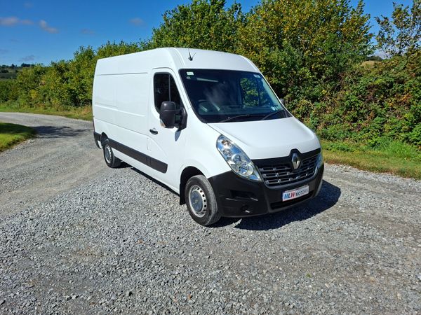 Renault Master 191 MWB 2.3L Excellent Condition 396071435