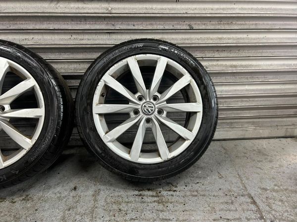 Volkswagen Golf 17” Alloys 396077122
