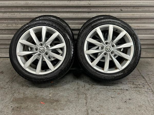 Volkswagen Golf 17” Alloys 396077126