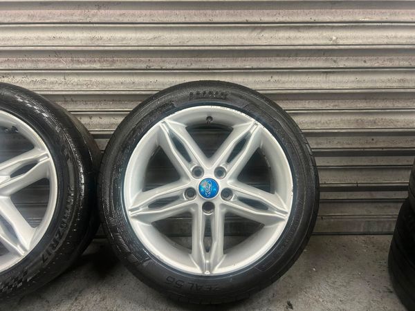 Ford Focus Alloys 17” 396077372