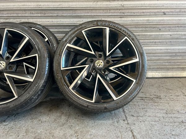 Volkswagen Alloys 18” 396077533