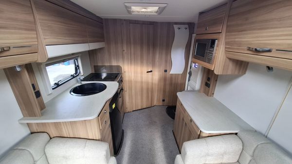 Elddis Magnum  GT 462 Caravan 396019211