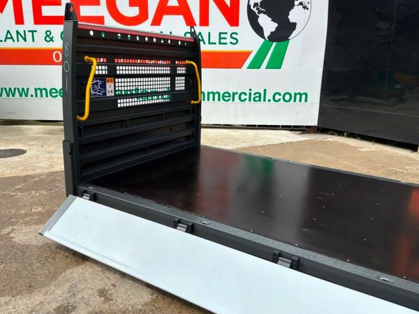 New / Unused Ford Transit drop side body........80 396023249
