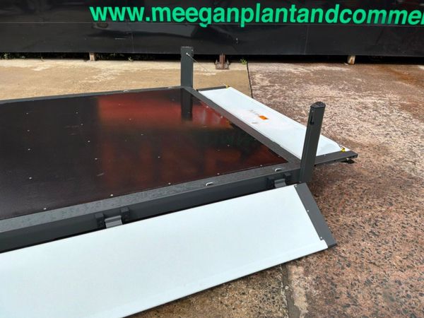 New / Unused Ford Transit drop side body........80 396023251