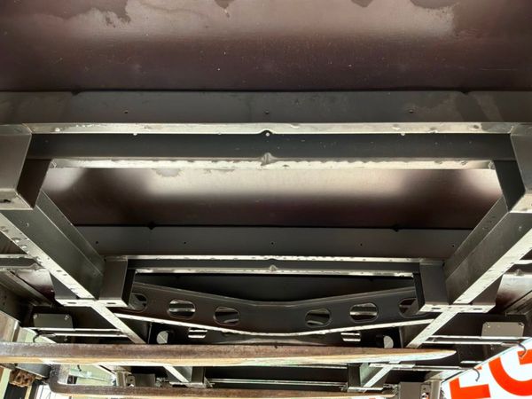 New / Unused Ford Transit drop side body........80 396023277