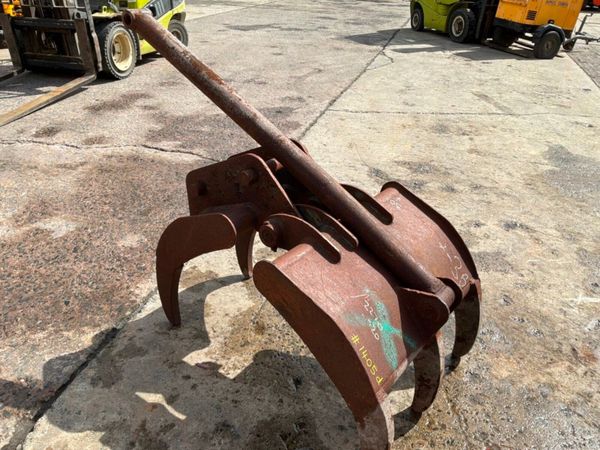 5 tyne manual grab / grapple.......50mm pins...... 396023298