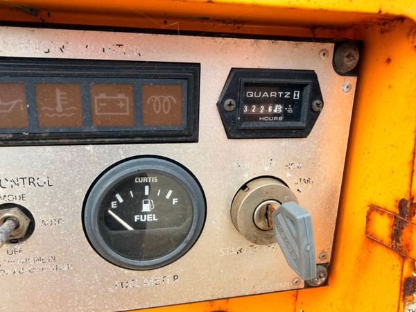 2015 ARC GEN MOBILE WELDER...none runner..1023t 396023378