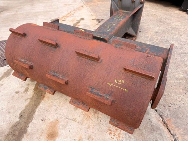 JCB 3CX TRENCH COMPACTOR PAD ROLLER ...5164 396023389