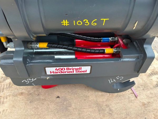 New / unused Strickland Tilting quick hitch....45m 396023302