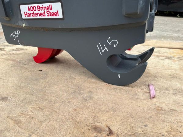 New / unused Strickland Tilting quick hitch....45m 396023303