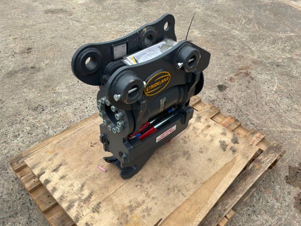 New / unused Strickland Tilting quick hitch....45m 396023319