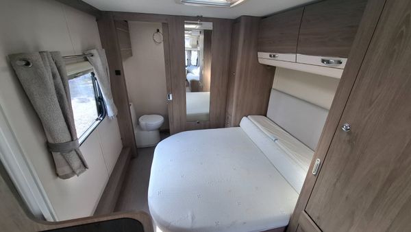 Compass Capiro Island Bed Caravan 396023677