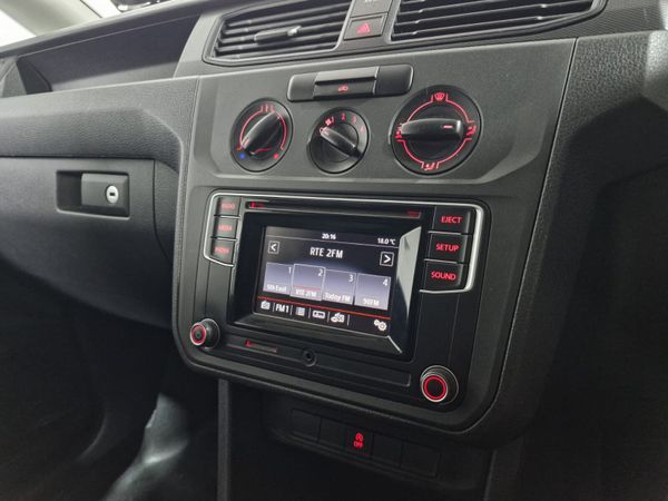17 Volkswagen Caddy LWB2.0 TDi CVRT 07/27 396103658