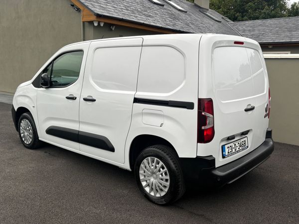 Fiat Doblo 2023 Top Spec New model 396110605