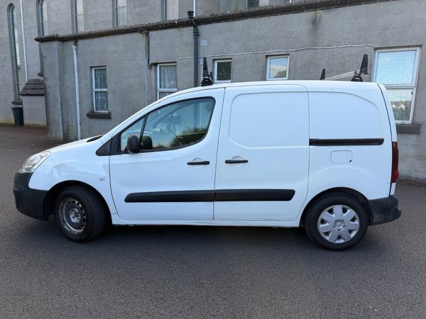 Peugeot Partner 2018 396260057