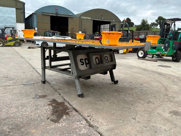 Acklea c2043 mobile billboard / Motorway safety si 396295253