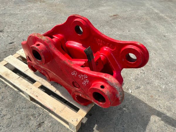 Double locking hydraulic quick hitch...90mm pins.. 396214344