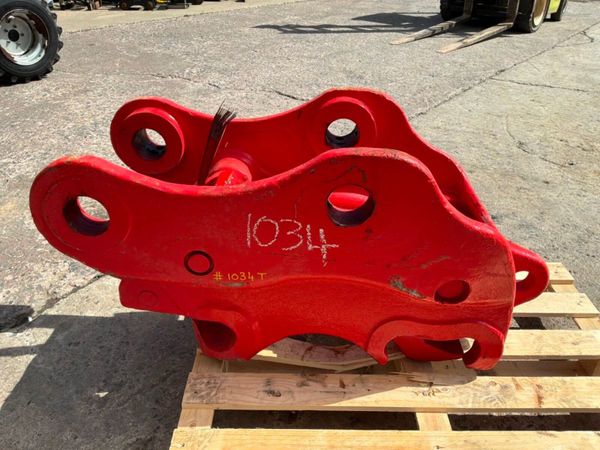 Double locking hydraulic quick hitch...90mm pins.. 396214338