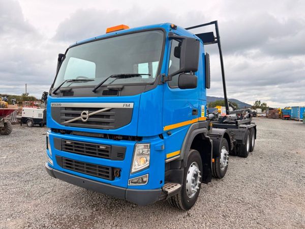 Volvo FM 2009 Volvo FM 450 bhp 13 Litre hook loade 396348614