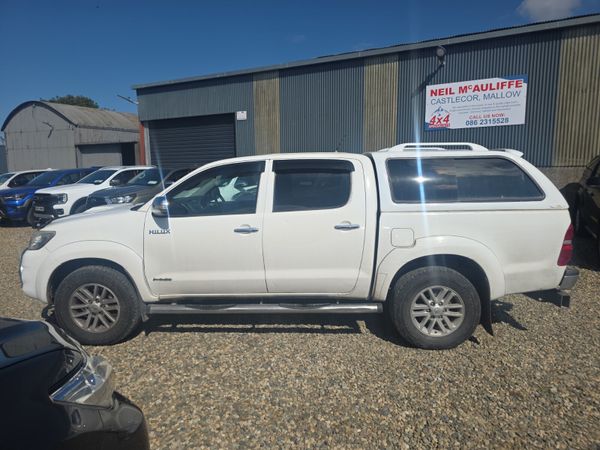 Toyota Hilux 3.0 D4D Invincible 396310245