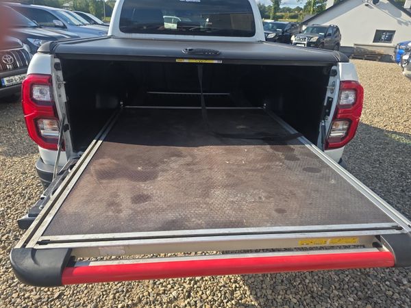 Toyota Hilux 2.8 D4D GR Sport 396313753