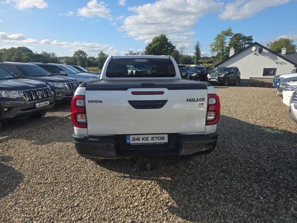 Toyota Hilux 2.8 D4D GR Sport 396313722