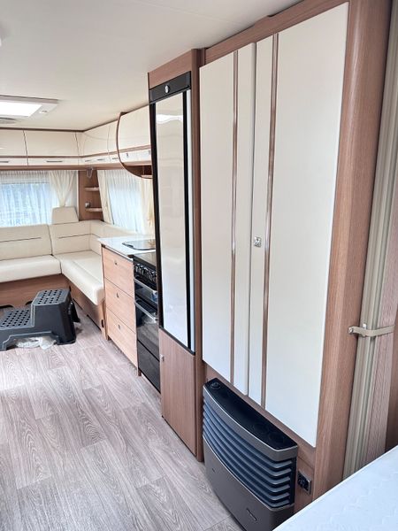 ✨STUNNING 2022 FENDT PALACE 650 5-6 BERTH✨ 396336017
