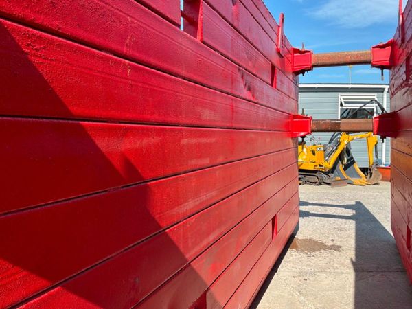 5.1mts X 2.4mts Conquip Trench box assembly....... 396452590