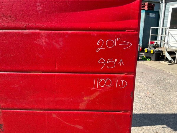 5.1mts X 2.4mts Conquip Trench box assembly....... 396452671