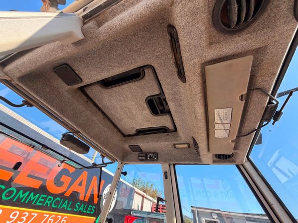 MASSEY FERGUSON MF 390 4WD  HILINE+ 396452999