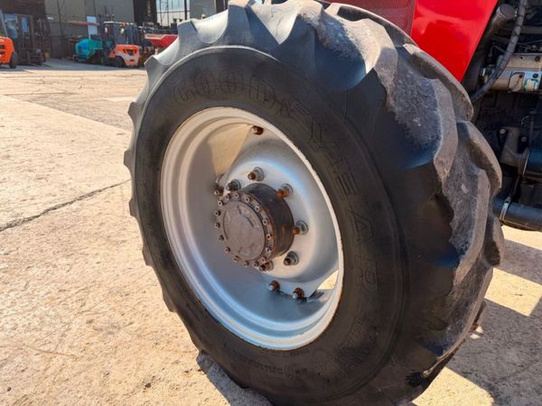 MASSEY FERGUSON MF 390 4WD  HILINE+ 396453027