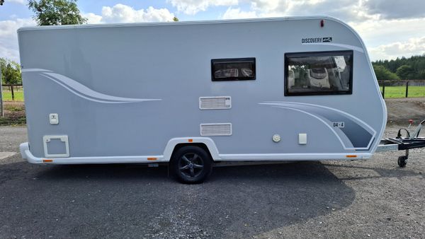Bailey Discovery D4-4 Caravan 396474465